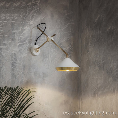 Lámpara de lámpara escalonada lámpara de pared de color bronce ajustable
